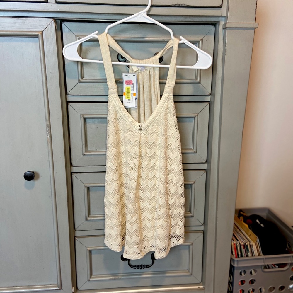 Never worn Jolt Cream Tank